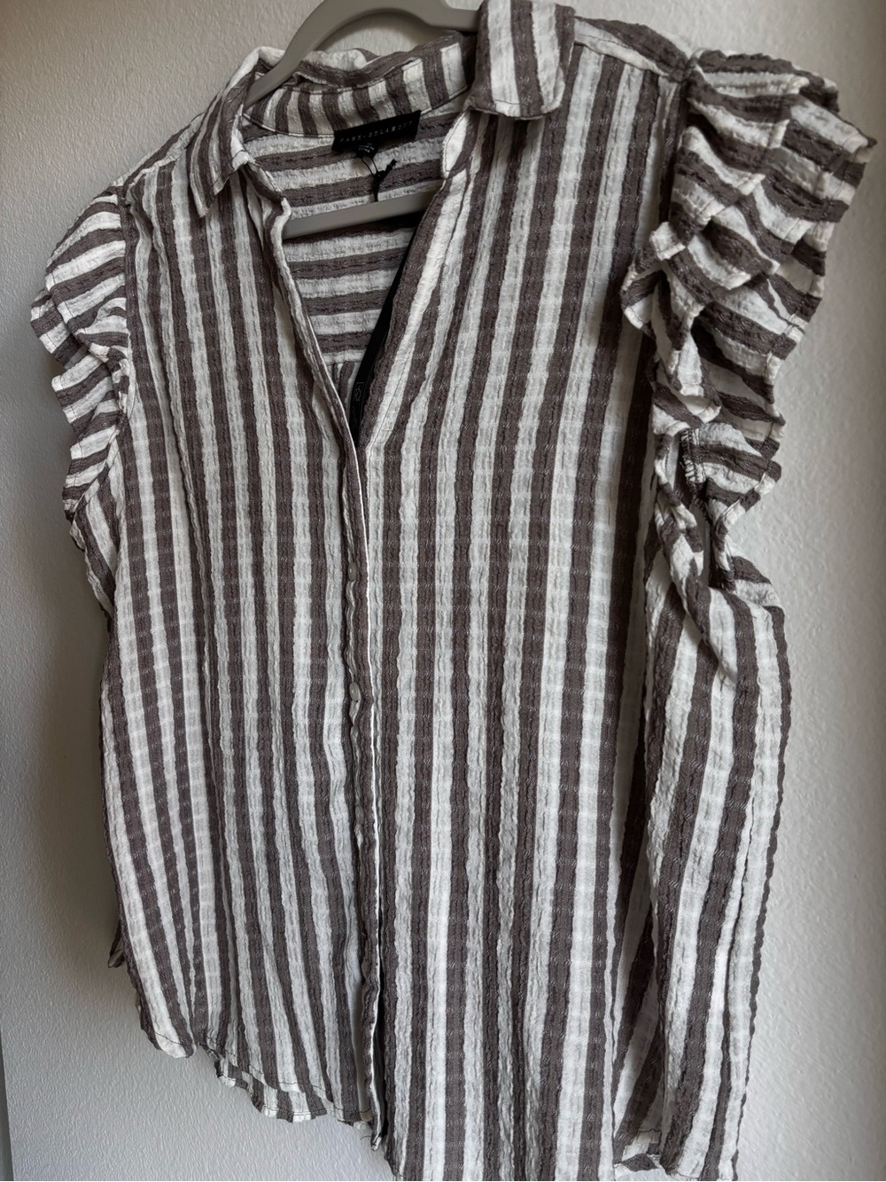 Striped Ruffle Sleeve Button-Front Top - NWT - Picture 2 of 6